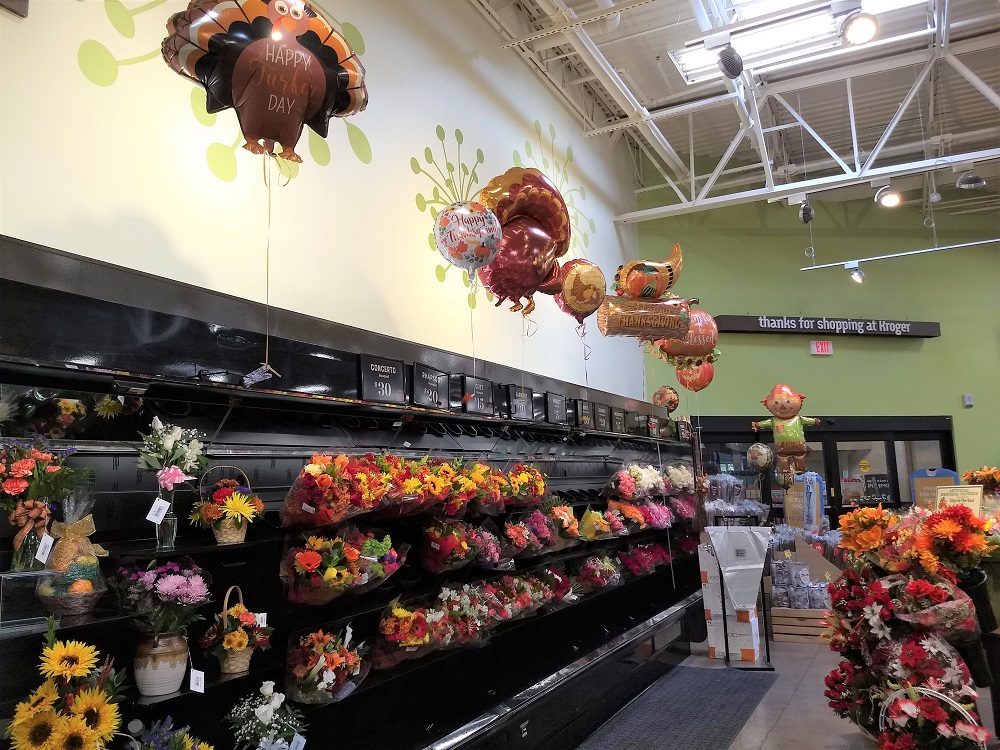 アメリカのスーパーマーケットに見る 花 バルーン の販売戦略 パーティーグッズ バルーンの Amscan アムスキャン